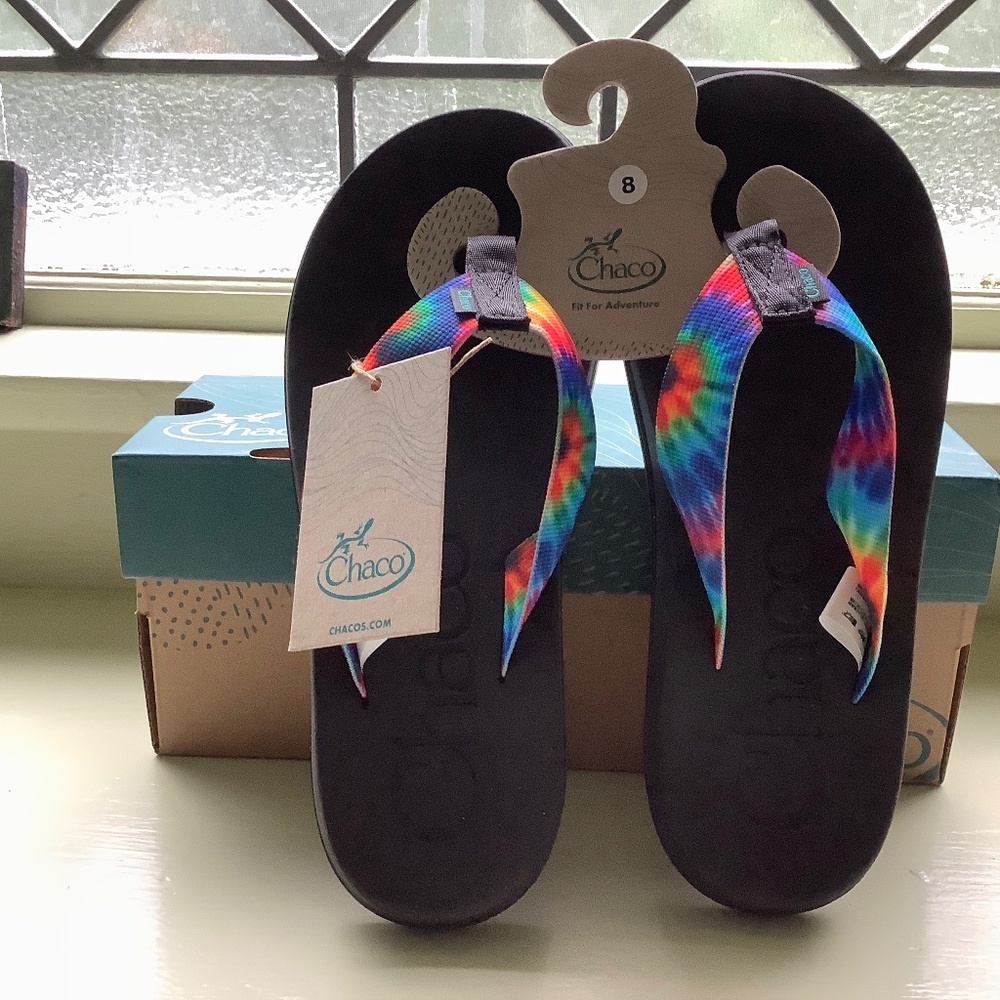 New in box Chaco sandals